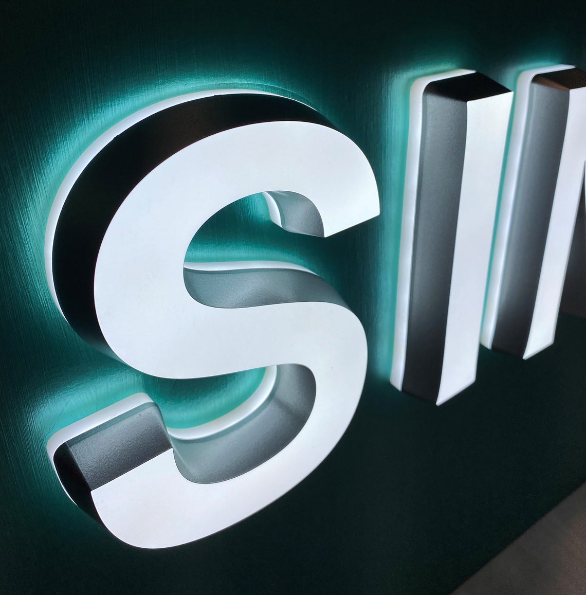 Channel Lettering Gradient Full Color Acrylic Channel Letters – NeonSignKingdom